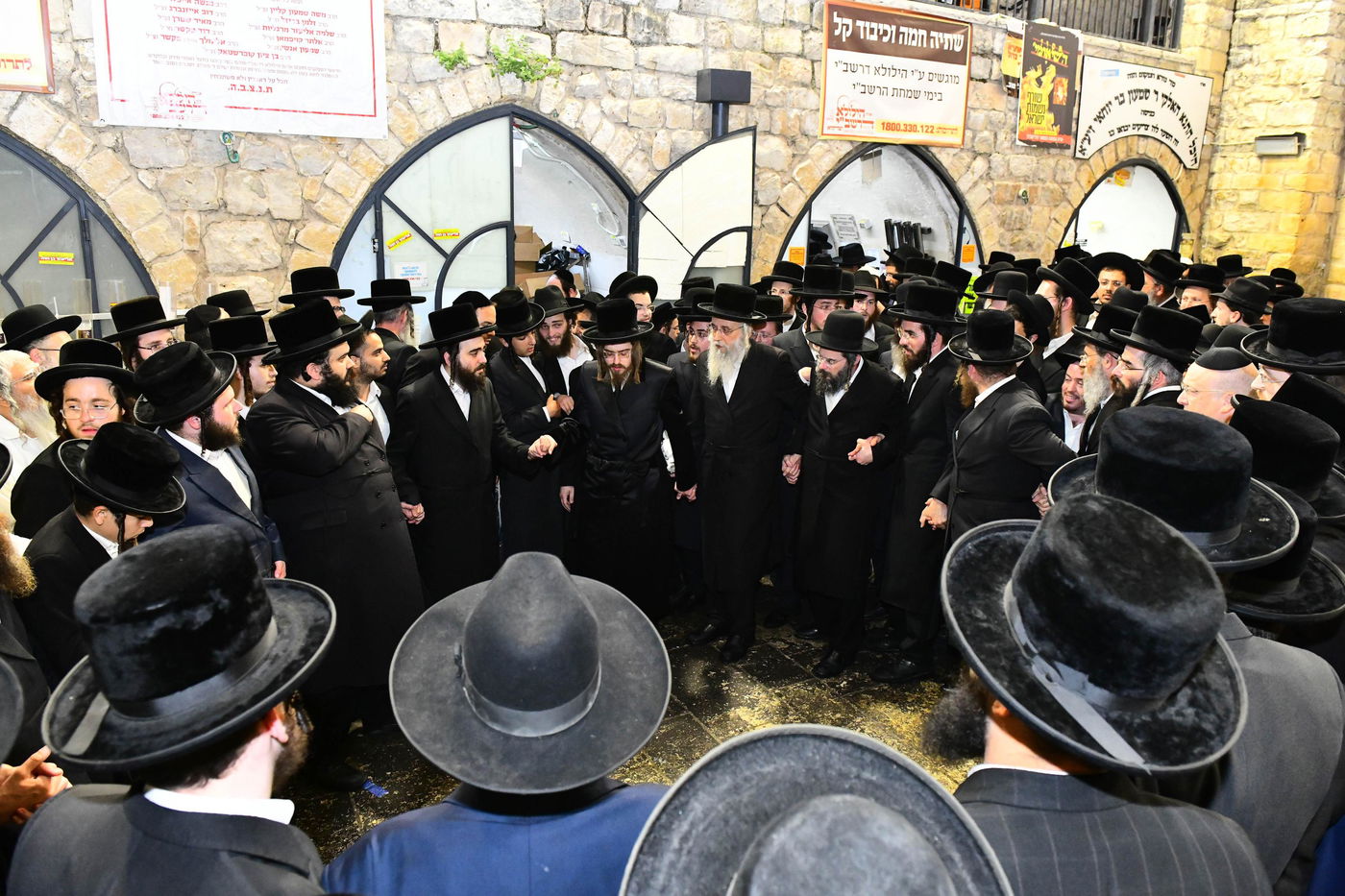 האדמו"ר מסאדיגורה באתרא קדישא מירון