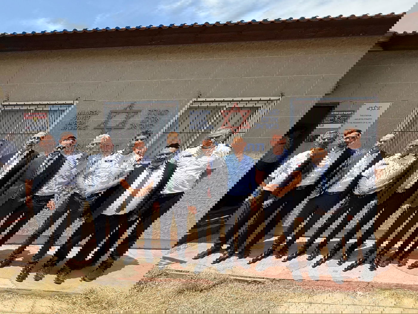  שר הבריאות הרב אוריאל בוסו בביקור בתחנת מד"א באלעד