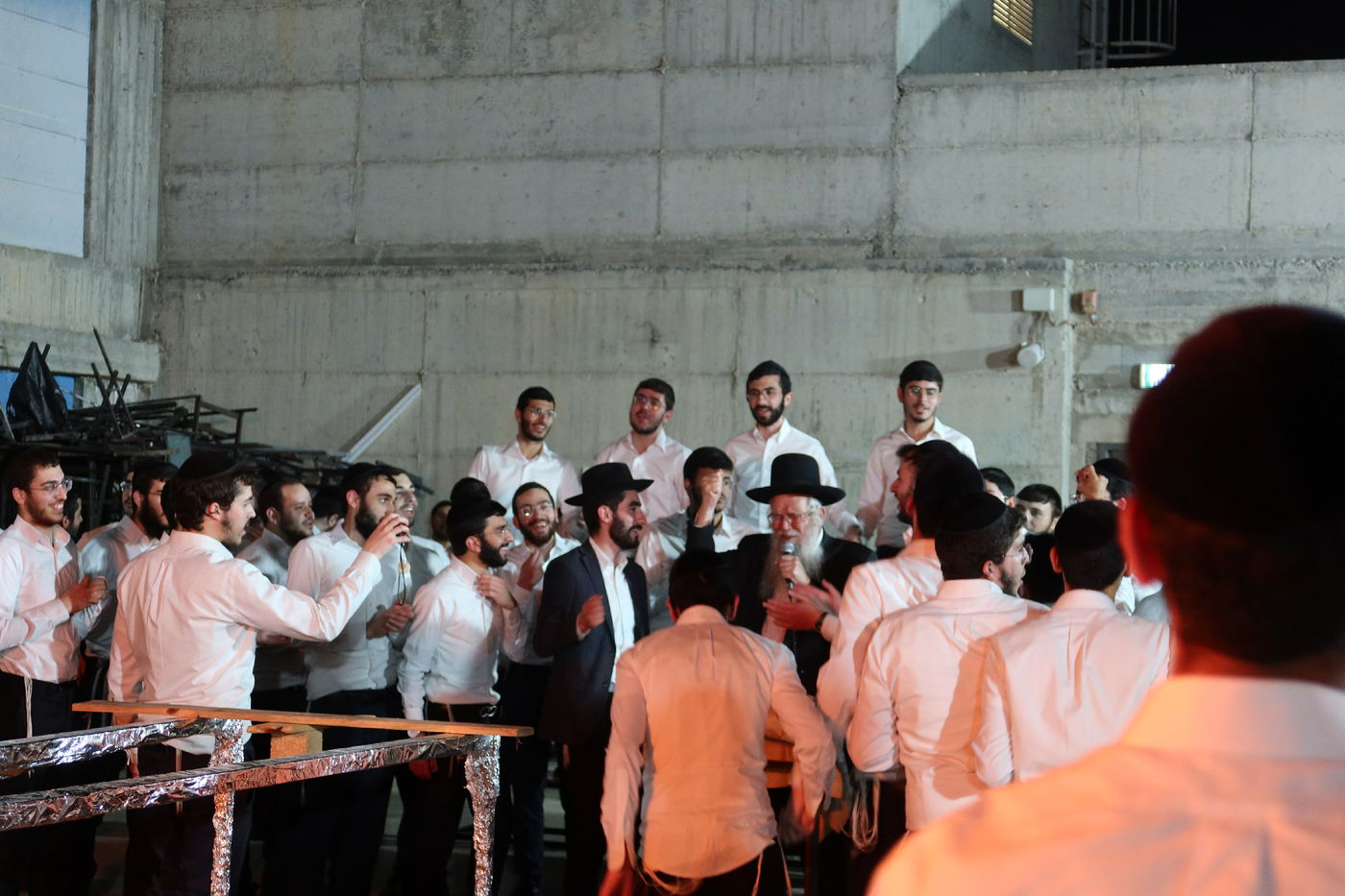 הגאון רבי משה דוד לפקוביץ בהדלקה לכבוד רשב"י