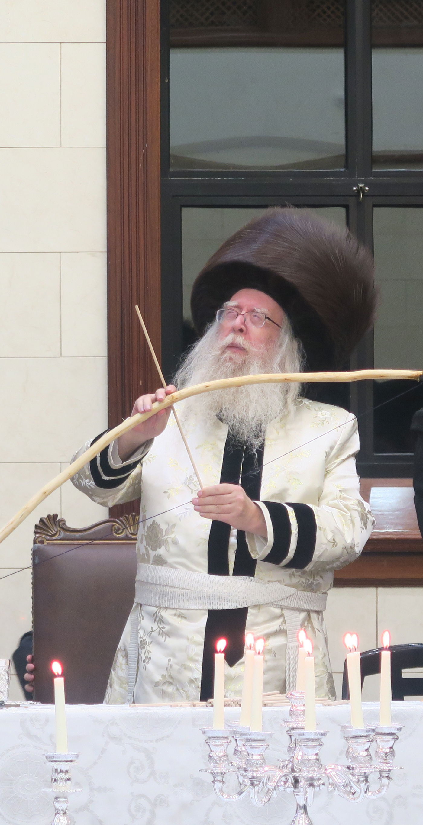 ל"ג בעומר בחצה"ק ניקלשבורג