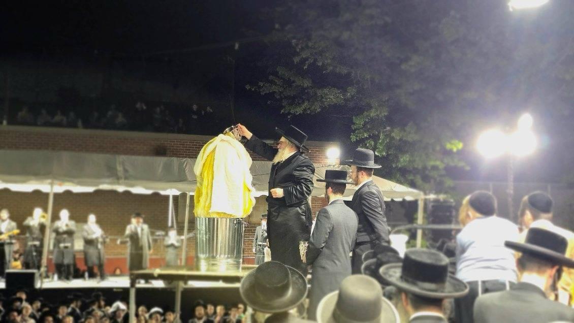 ל"ג בעומר בחצה"ק קראלי