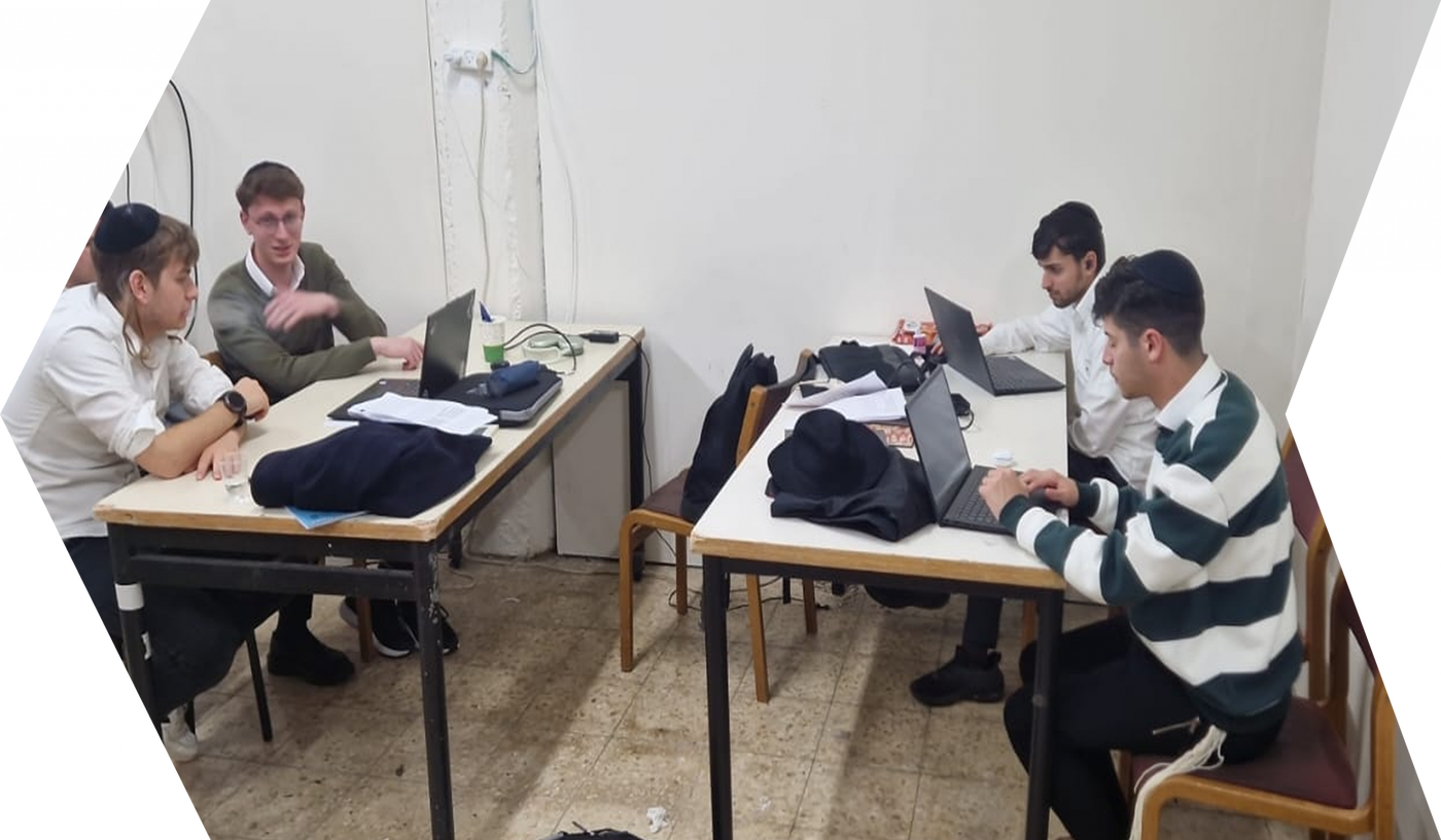 "תורה עם דרך ארץ זו לא סיסמה מבחינתנו, זו שיטת חיים"