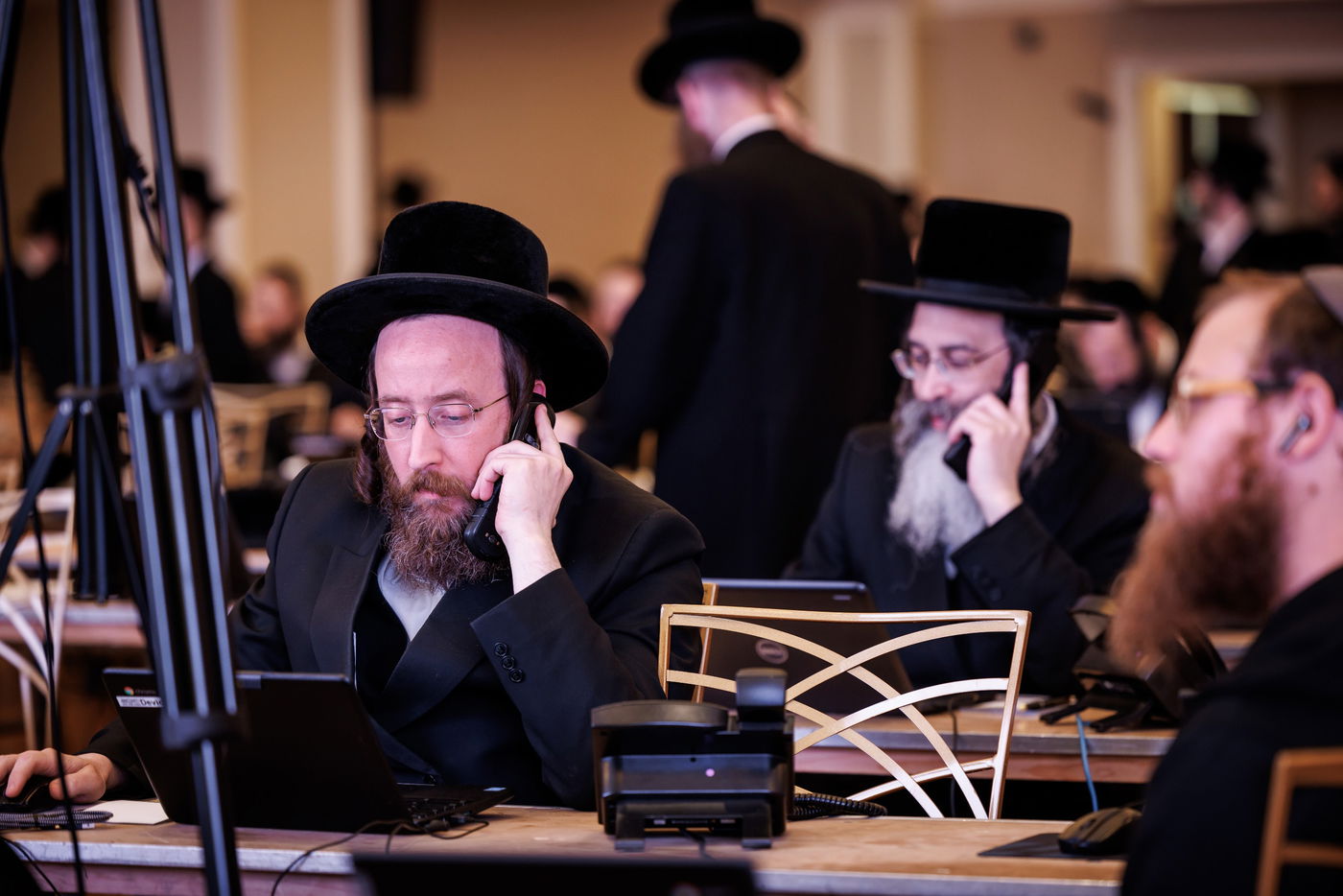 מגבית 'פתיחת שערים באבוב-45