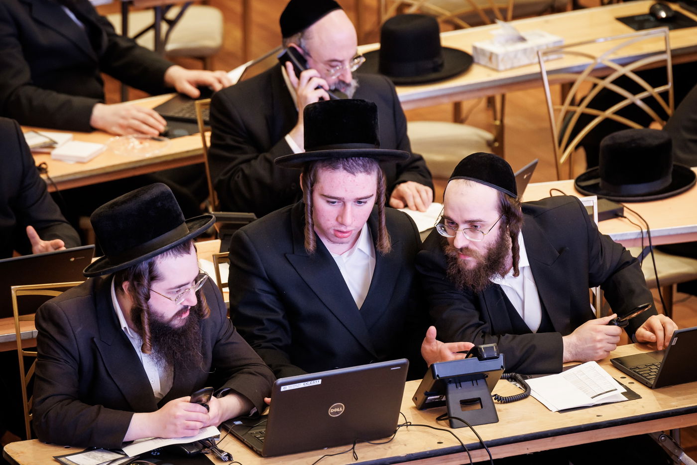 מגבית 'פתיחת שערים באבוב-45