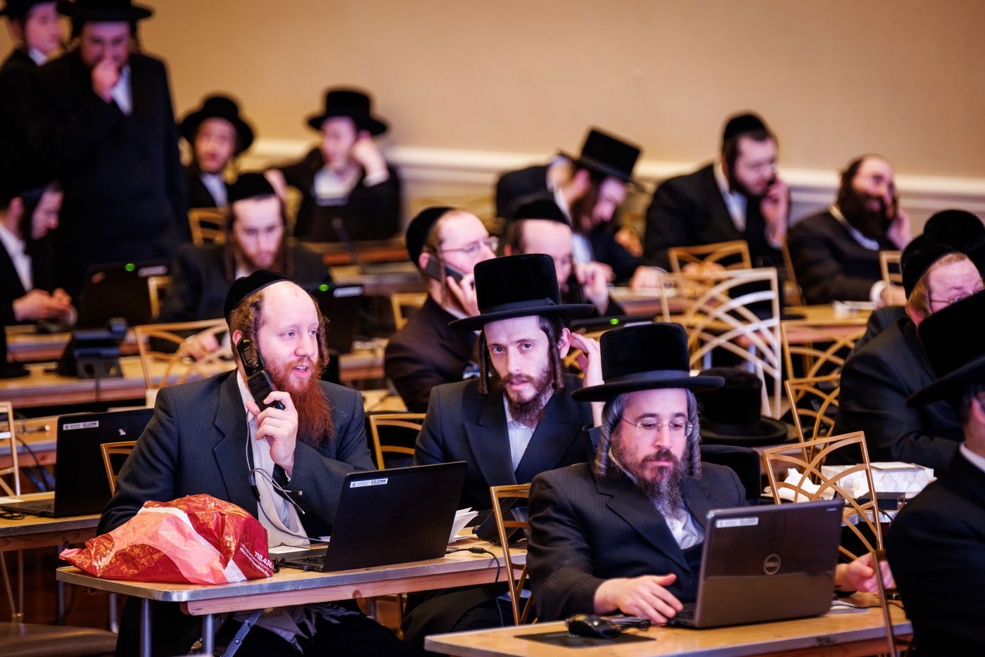 מגבית 'פתיחת שערים באבוב-45