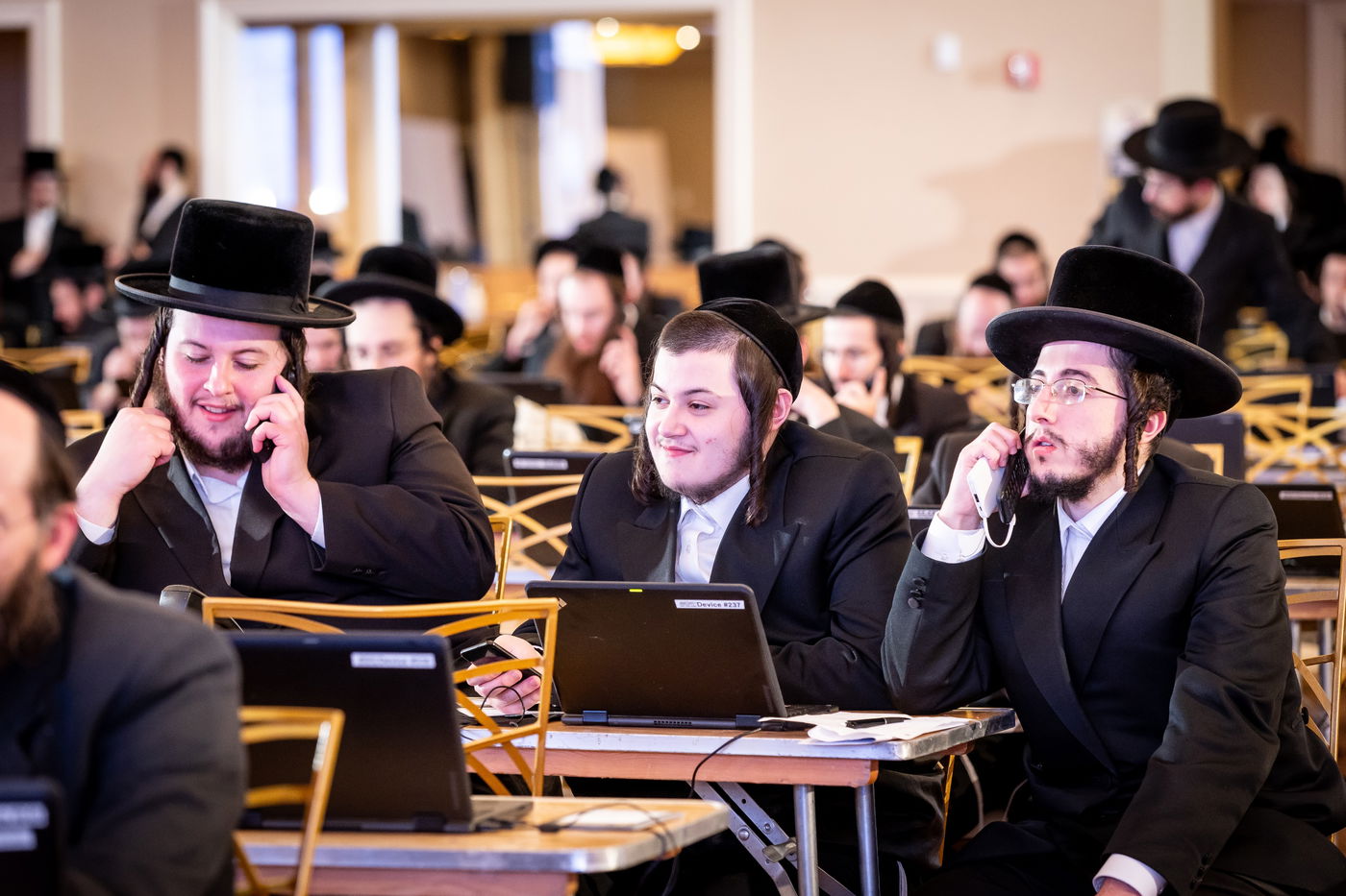 מגבית 'פתיחת שערים באבוב-45