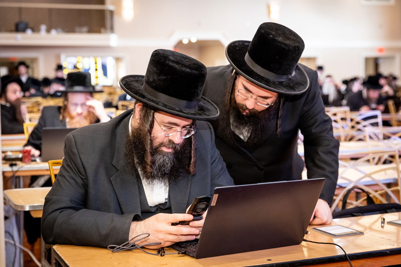 מגבית 'פתיחת שערים באבוב-45