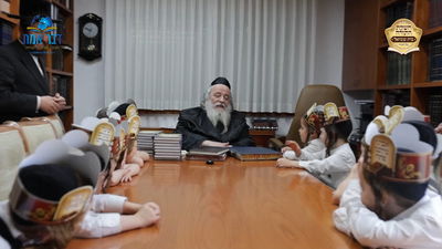 ראש הישיבה לילדי הגן: "אל תפחדו - לא מטילים ולא מכלבים" 