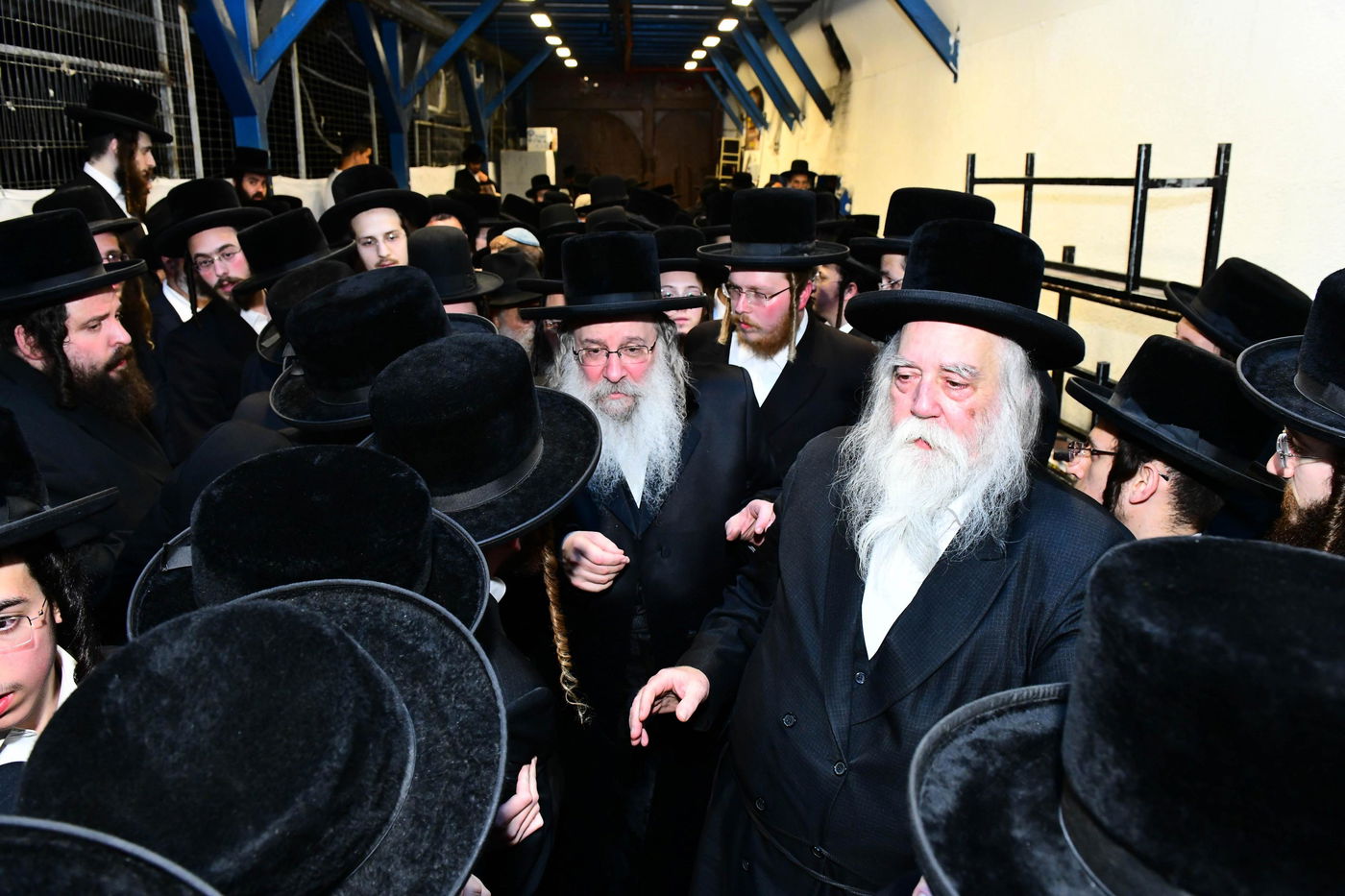 האדמו"ר מנדבורנה במירון