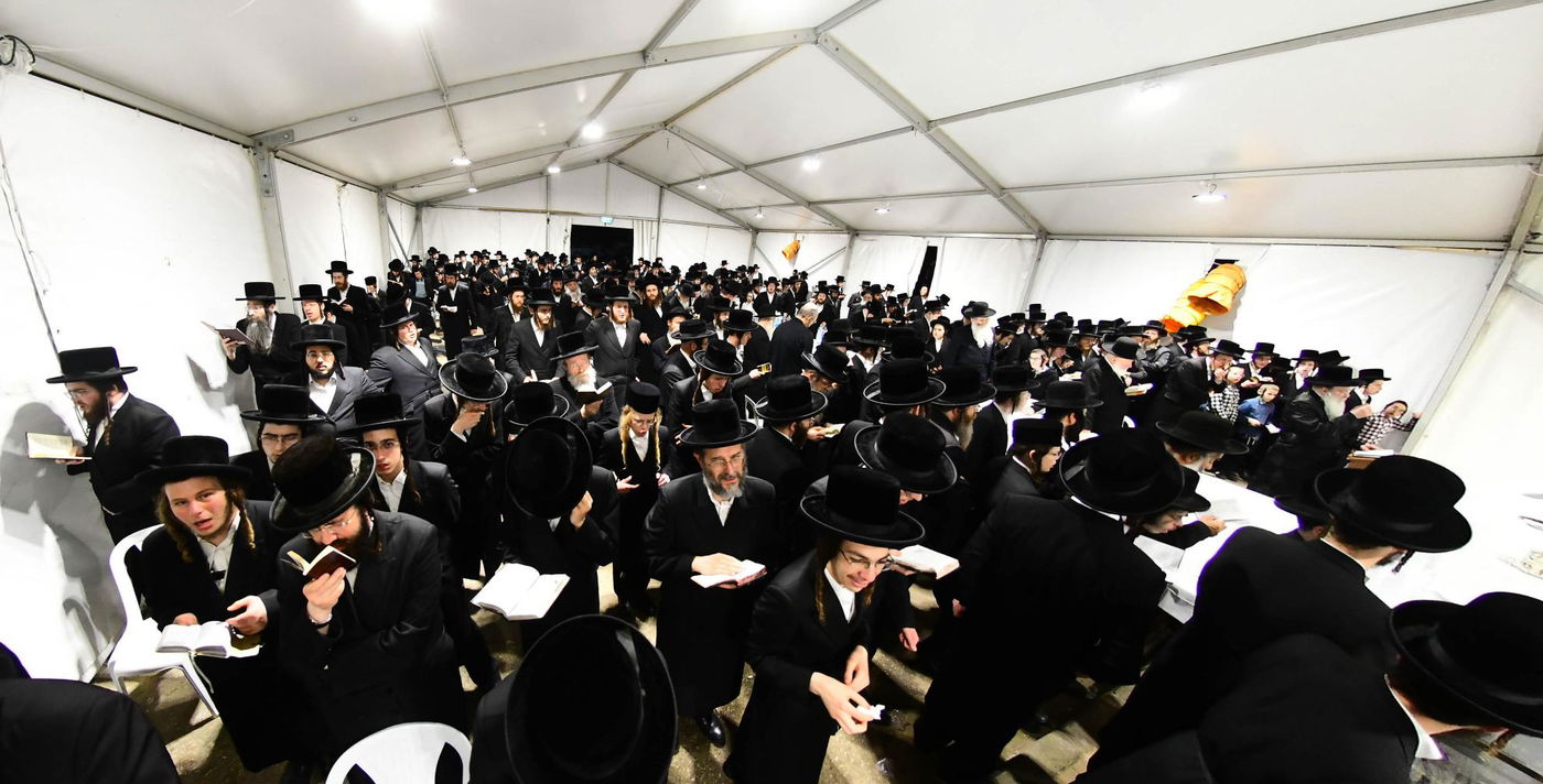 האדמו"ר מנדבורנה במירון