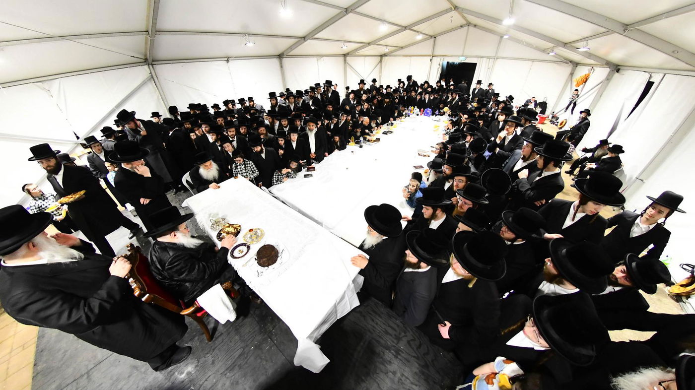 האדמו"ר מנדבורנה במירון