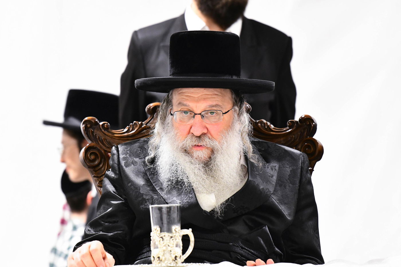 האדמו"ר מנדבורנה במירון