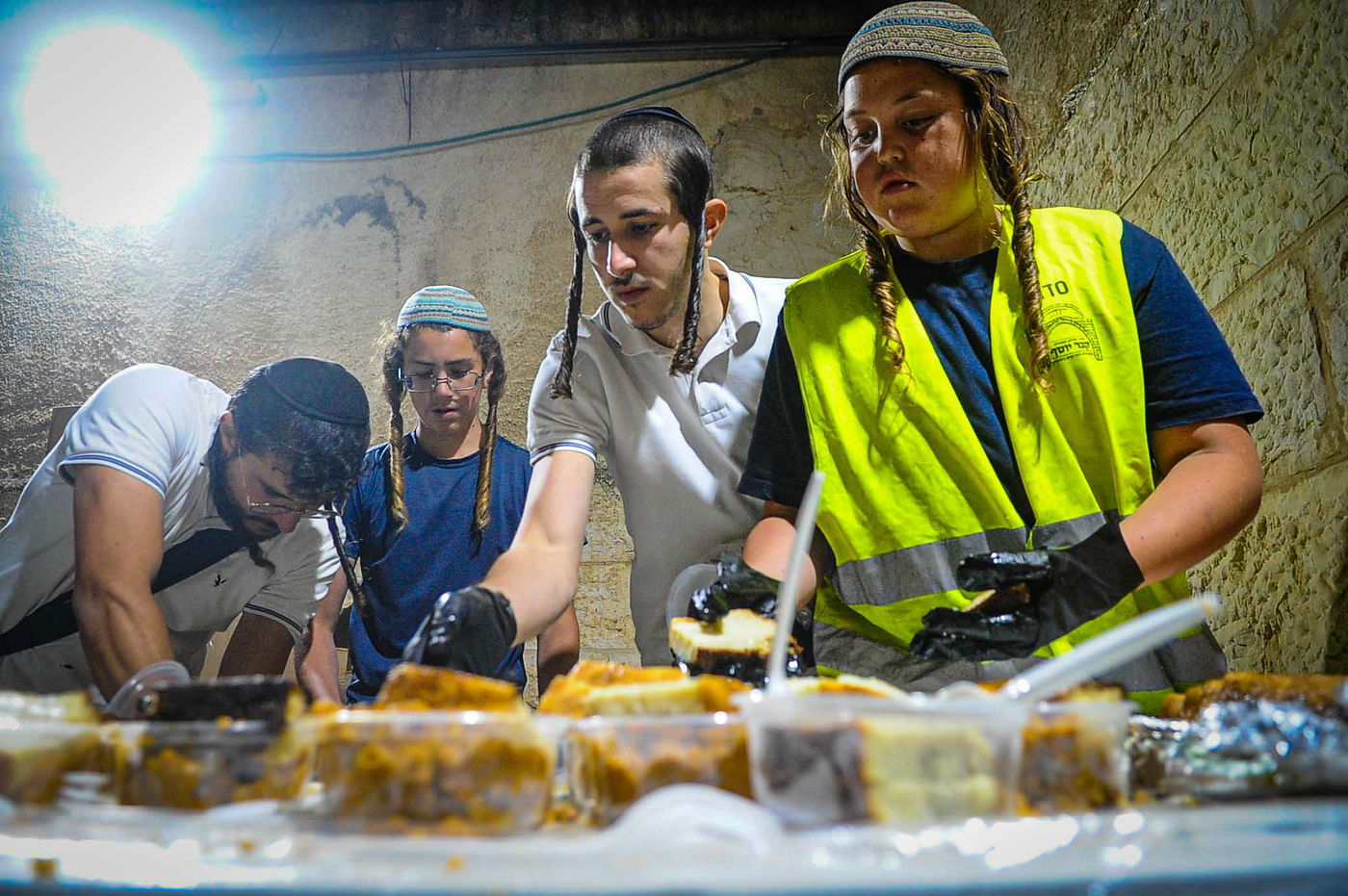 ספירת 'יסוד שביסוד' בקבר יוסף הצדיק בשכם