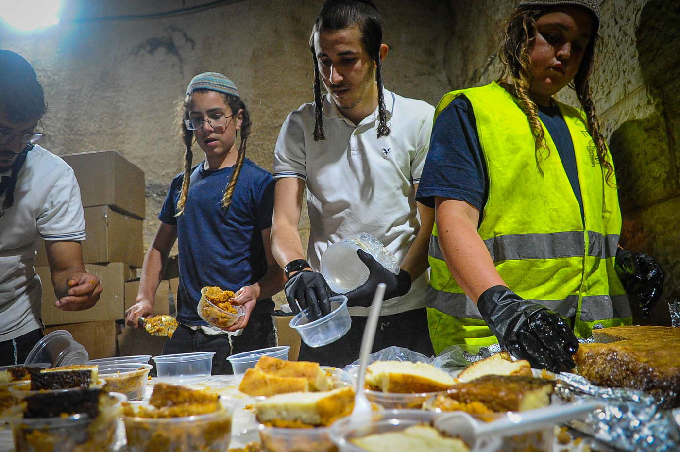 ספירת 'יסוד שביסוד' בקבר יוסף הצדיק בשכם