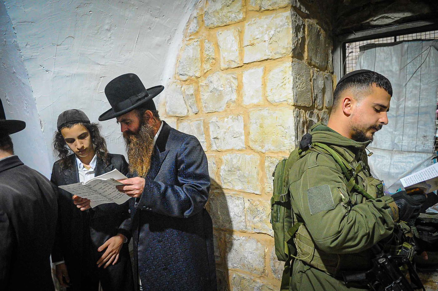 ספירת 'יסוד שביסוד' בקבר יוסף הצדיק בשכם