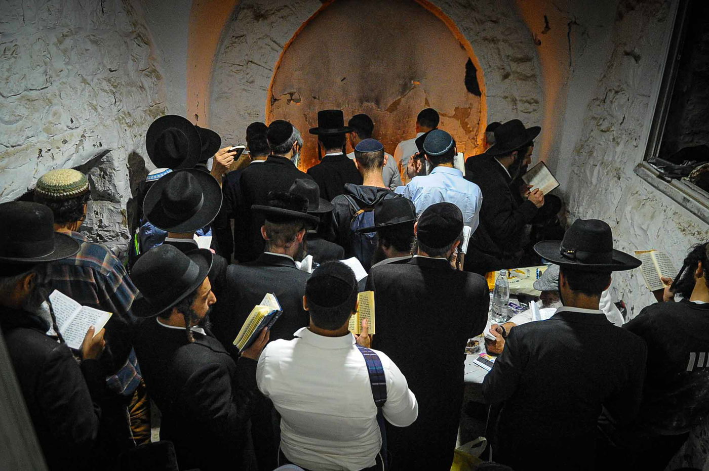 ספירת 'יסוד שביסוד' בקבר יוסף הצדיק בשכם