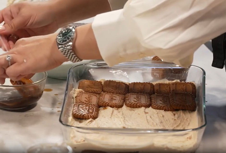 התוצאה הסופית: טירמיסו לוטוס שמוכיח שיש דברים שפשוט נולדו להיות ביחד