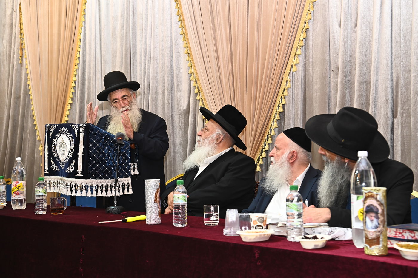 עצרת מספד לזכרו של זקן המקובלים רבי שלום שמואלי זי"ע