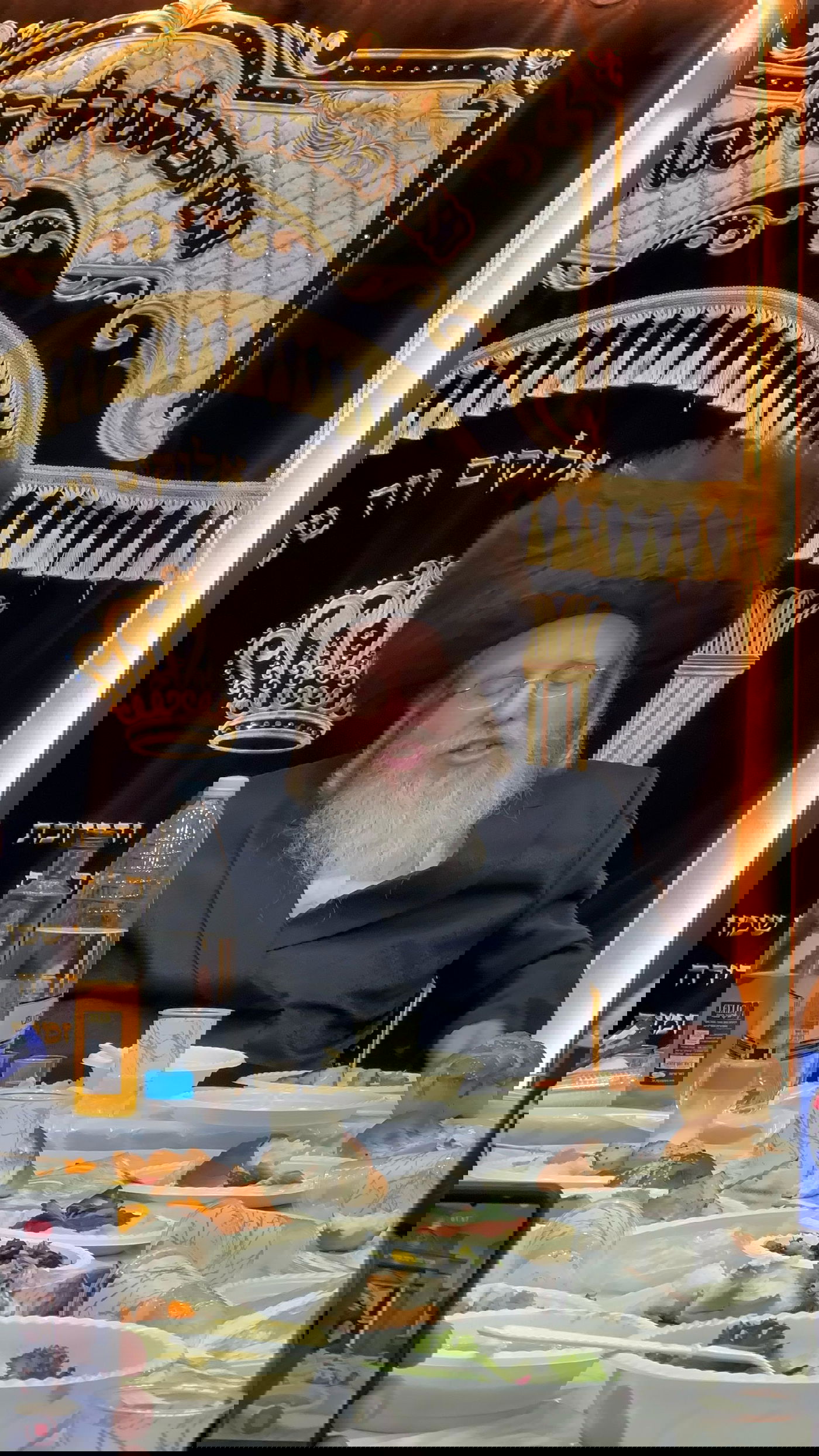 הרה"צ חיים מרדכי רוזנבוים במלווה מלכה בביתר