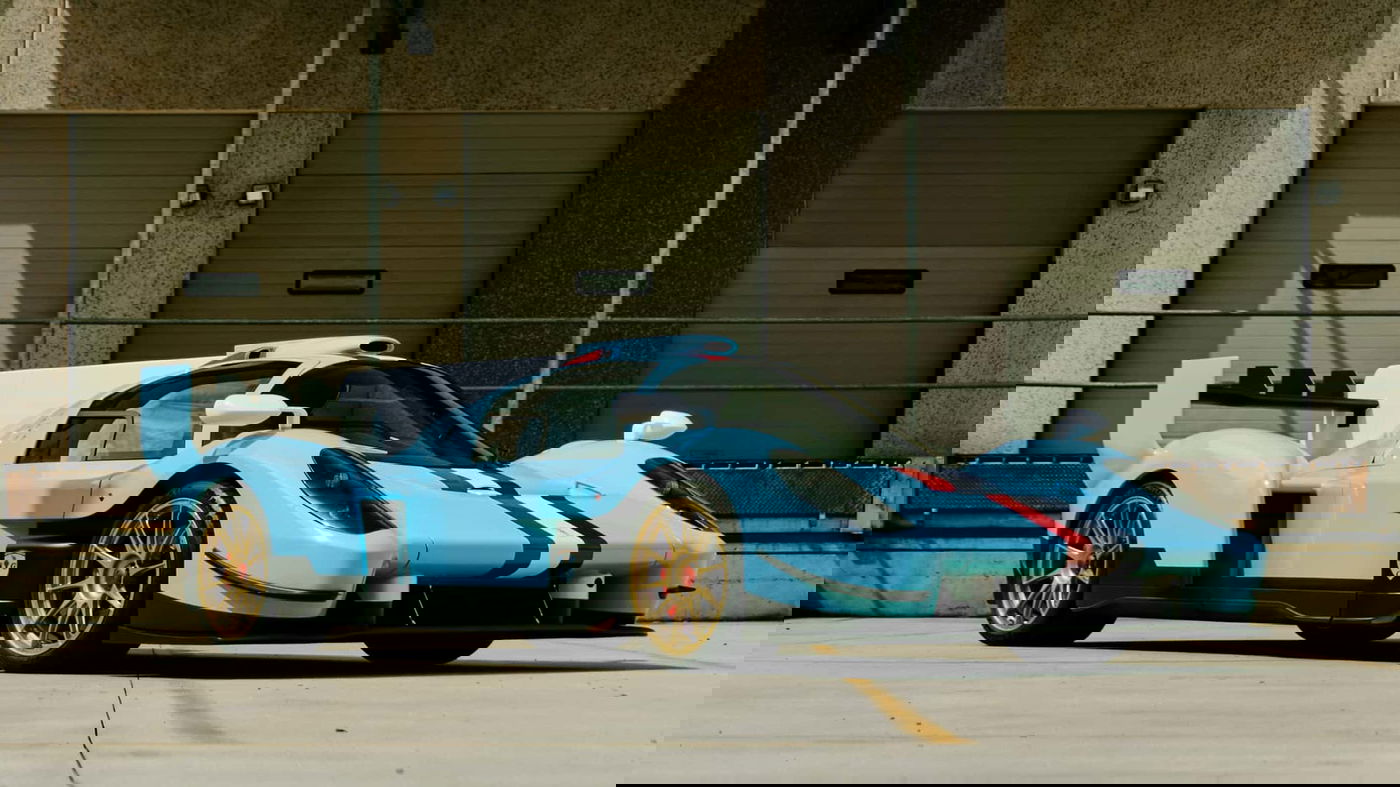 מכונית מירוץ לנסיעות עירוניות