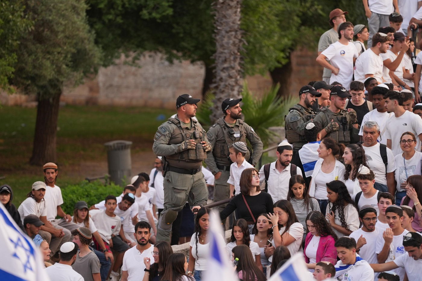 מצעד הדגלים