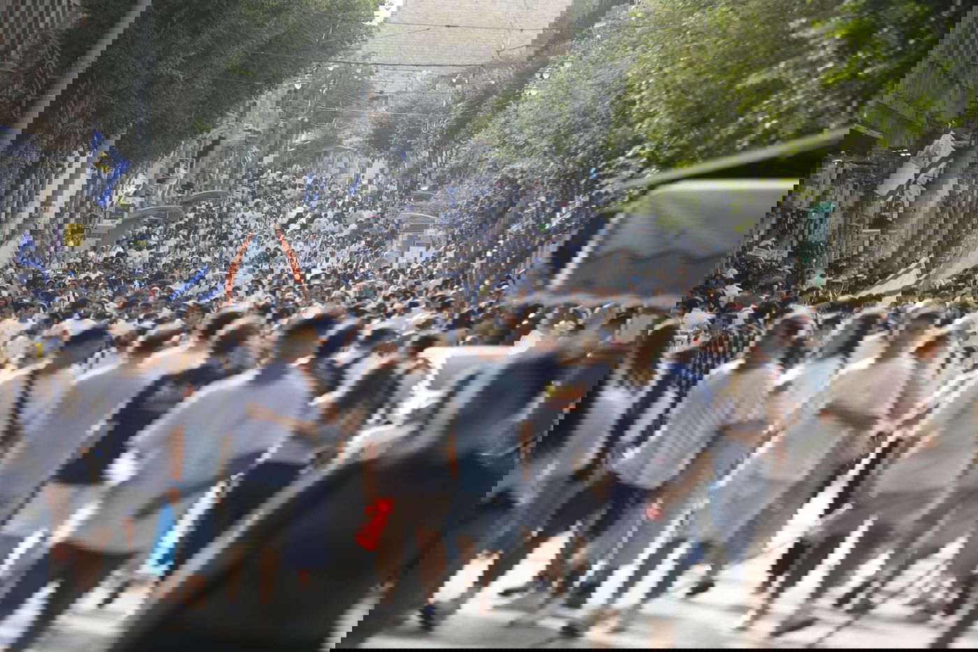 מצעד הדגלים