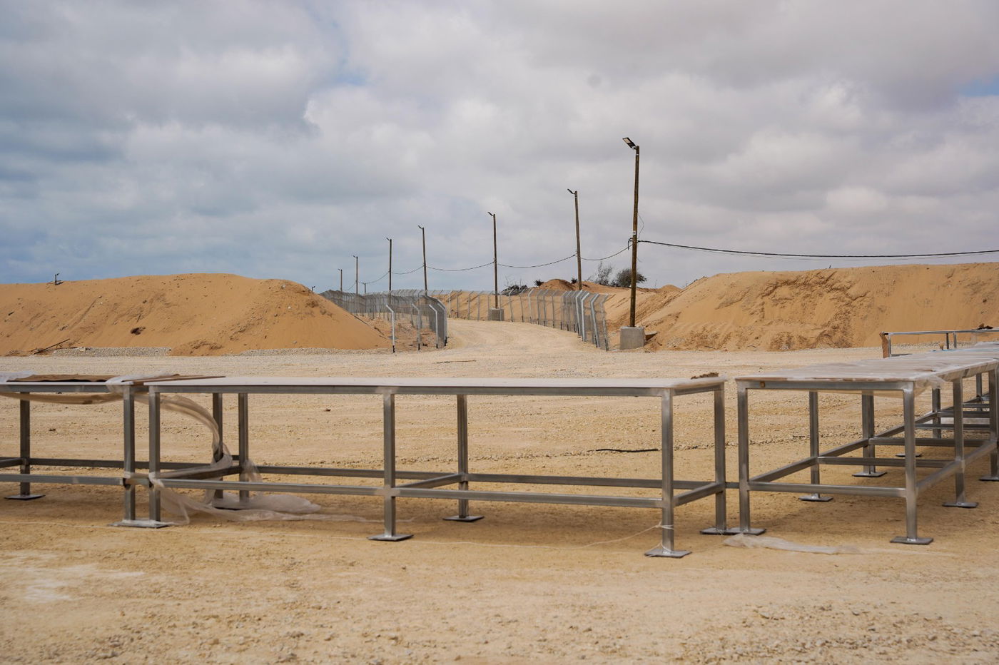 מתחמי הסיוע ההומניטרי