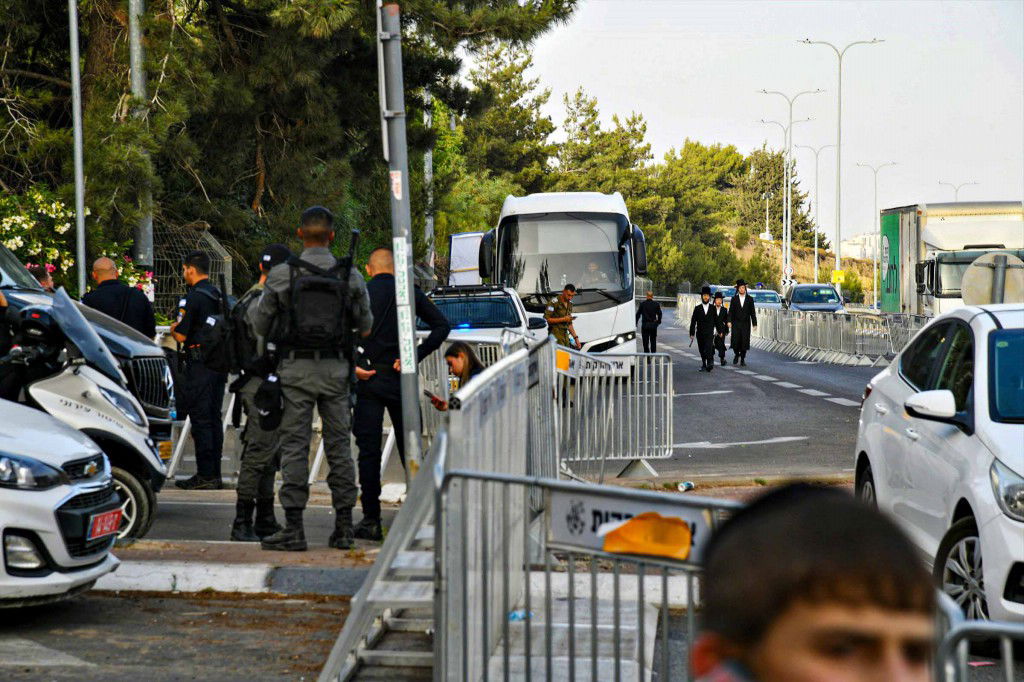 מראות ההילולא בקבר שמואל הנביא