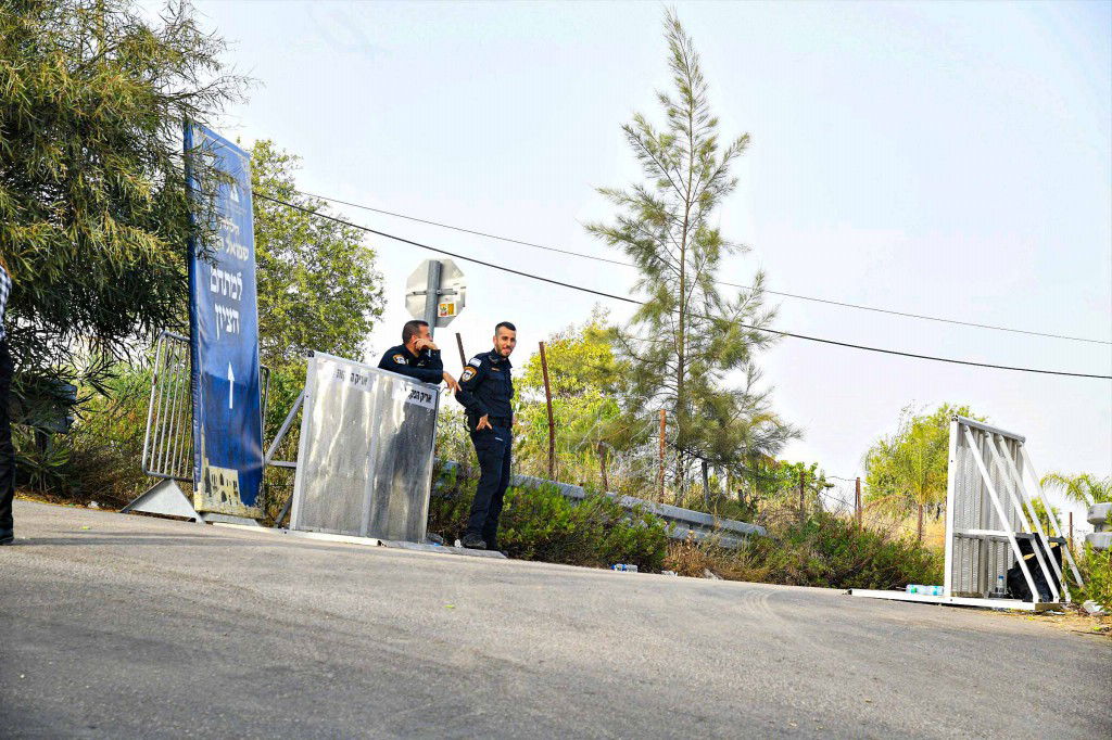 מראות ההילולא בקבר שמואל הנביא