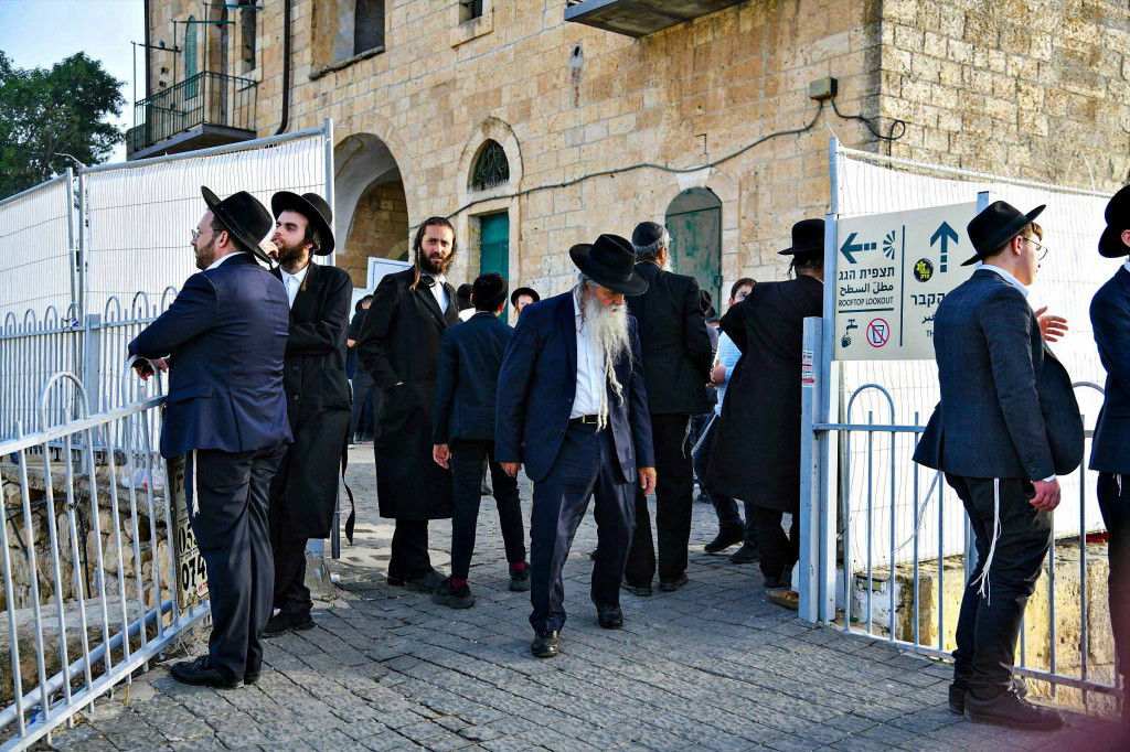 מראות ההילולא בקבר שמואל הנביא