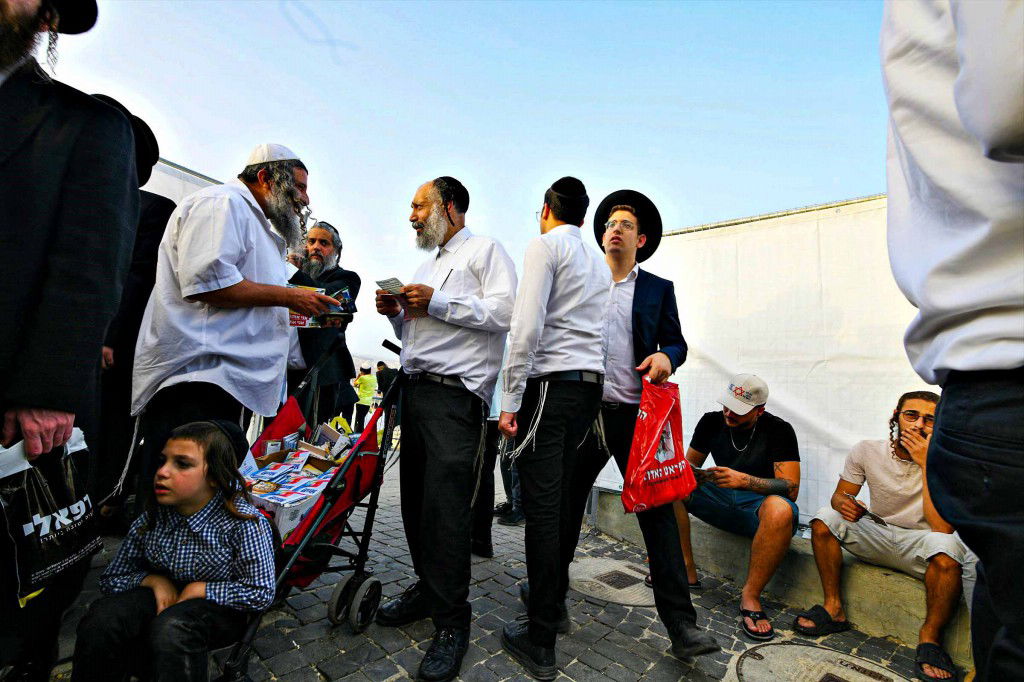 מראות ההילולא בקבר שמואל הנביא