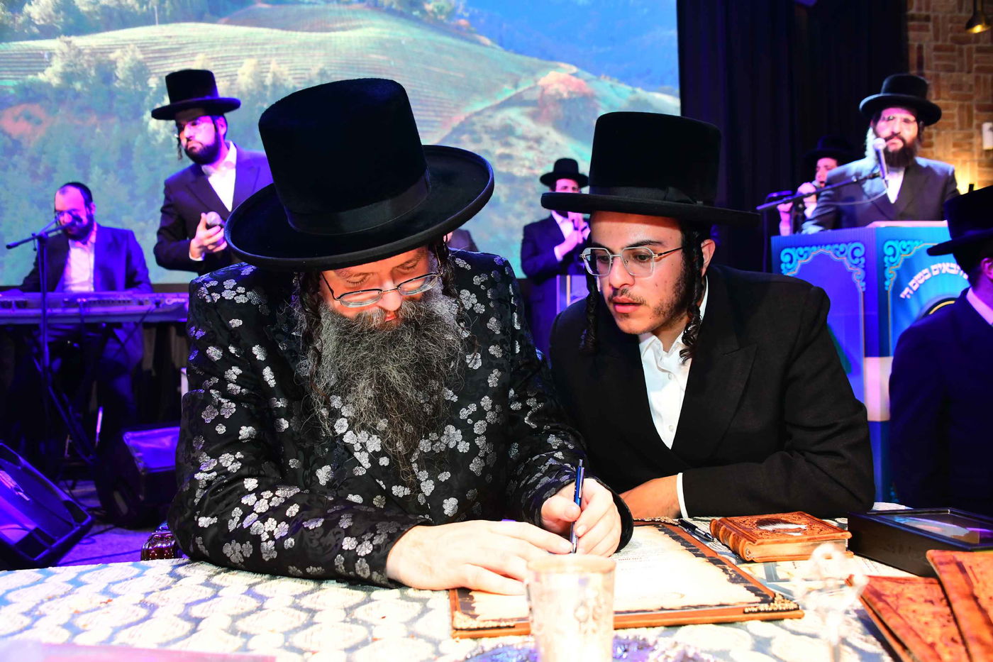 דינר "תורה וגדולה" טעמשוואר אלעד