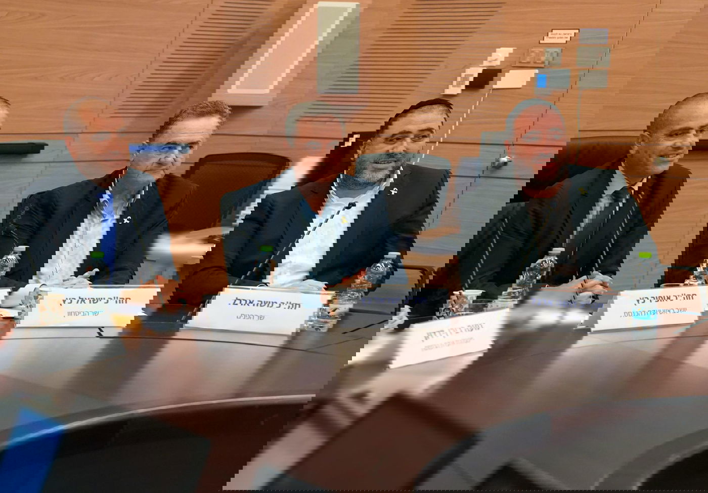 הדיון הבוקר