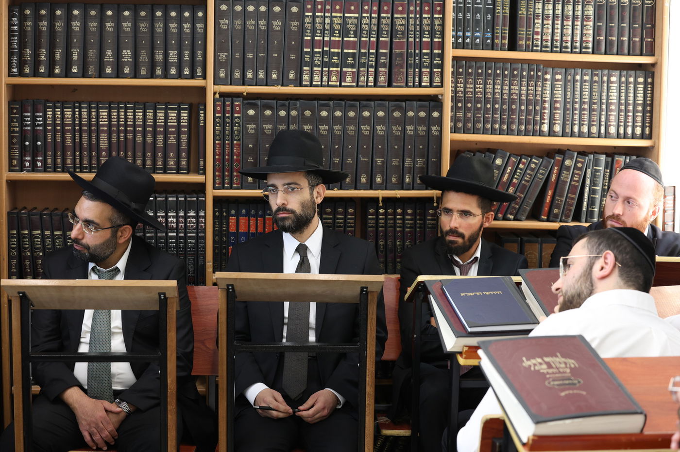 הגאון רבי בנימין גמליאלי בשיחת חיזוק בישיבתו 'לבב חכמה'