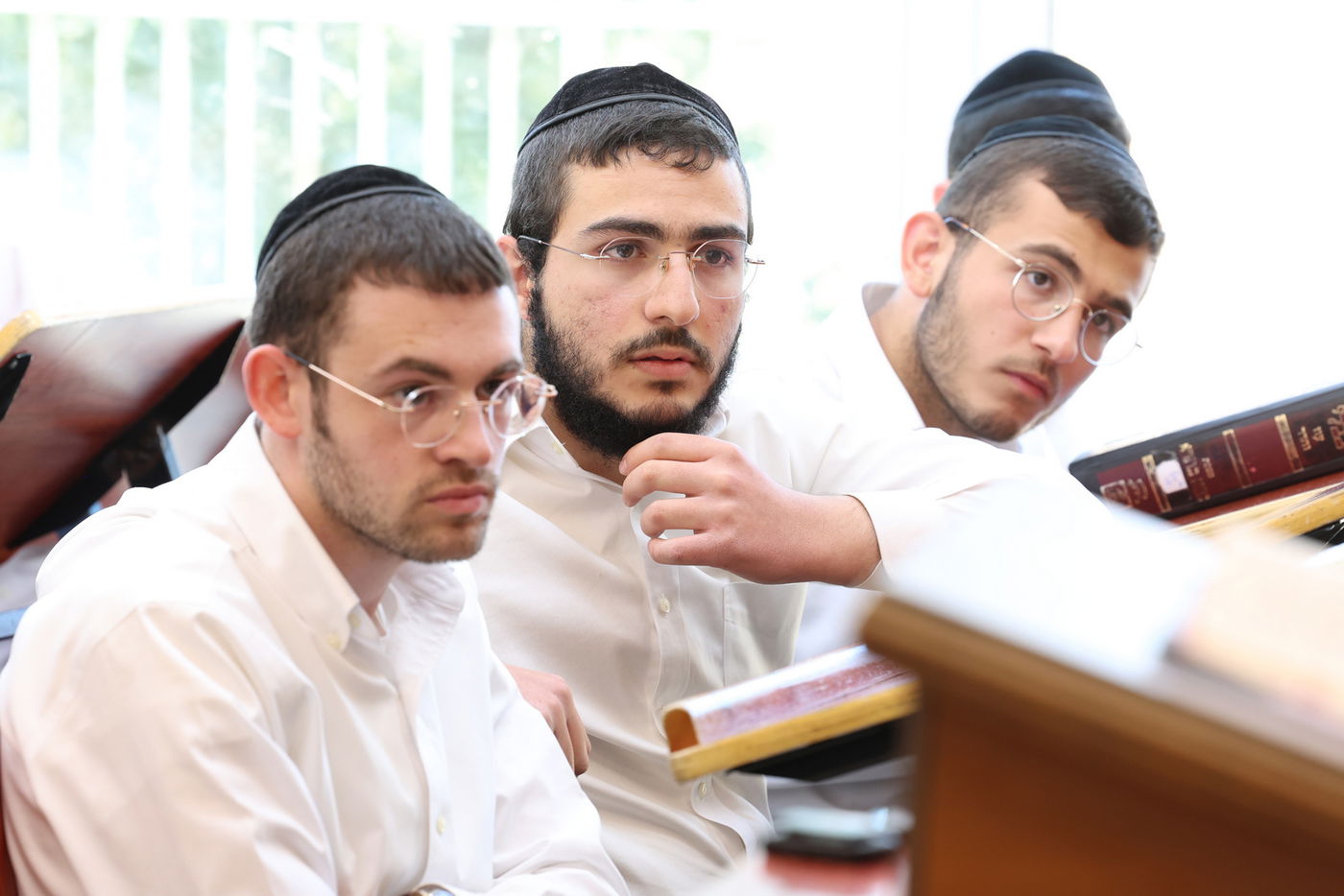 הגאון רבי בנימין גמליאלי בשיחת חיזוק בישיבתו 'לבב חכמה'