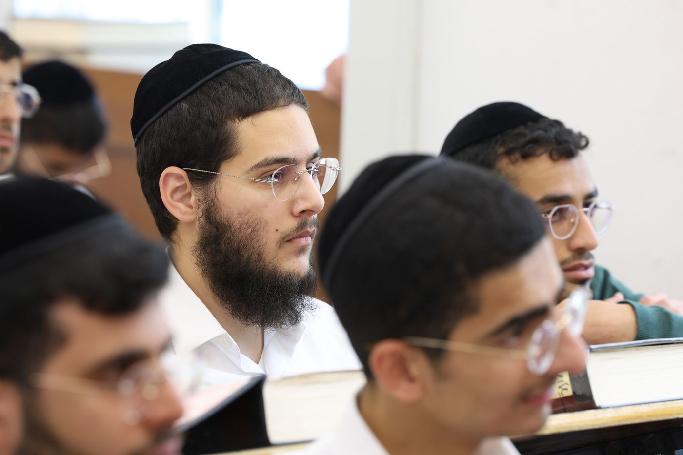 הגאון רבי בנימין גמליאלי בשיחת חיזוק בישיבתו 'לבב חכמה'