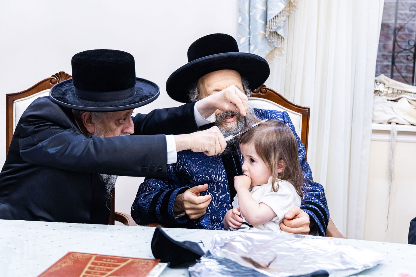 שמחת החלאקה ולימוד א' ב' לנין האדמו"ר מבאבוב 45