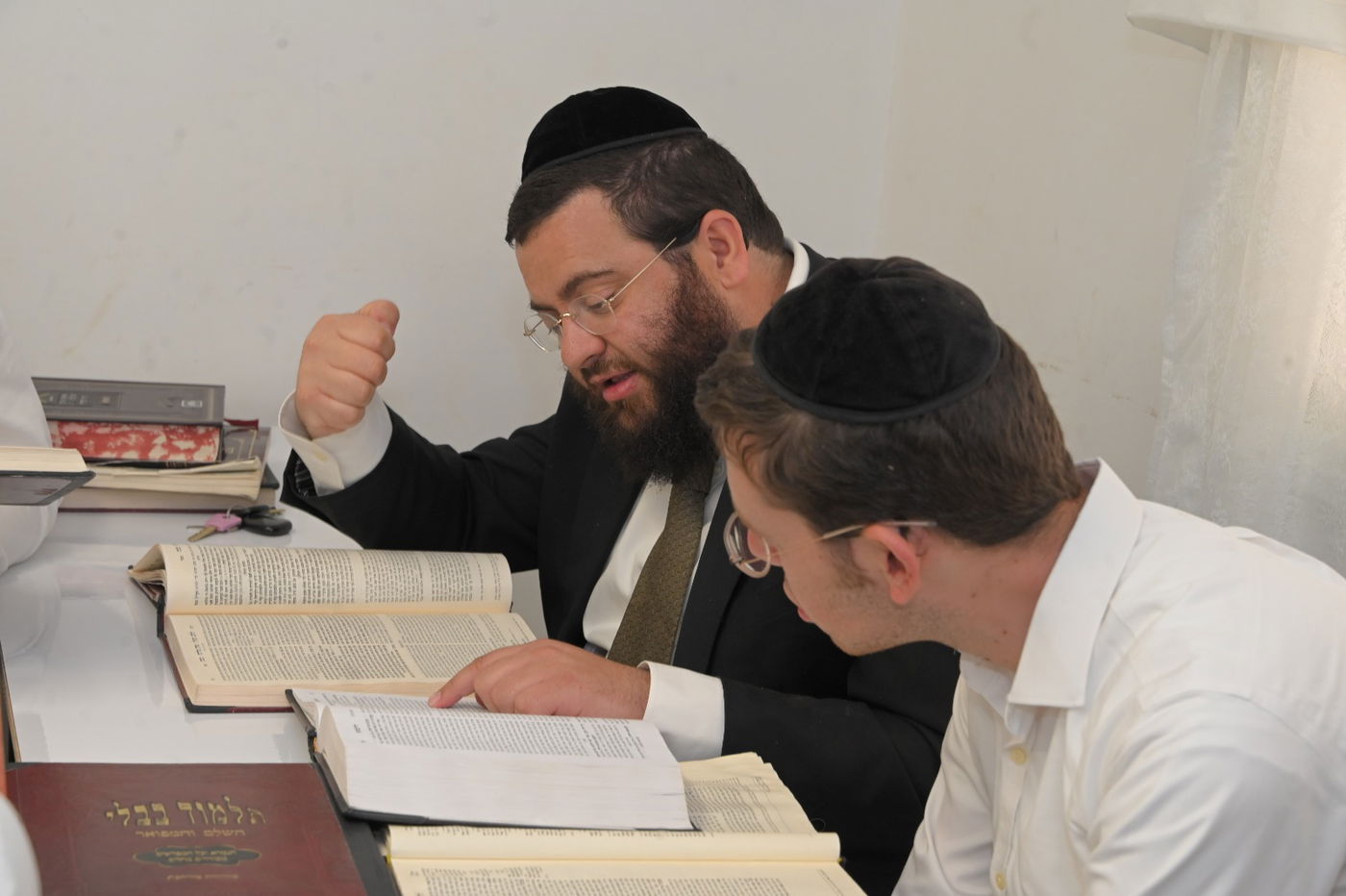 הרב משה טורונטו ראש הישיבה בישעי