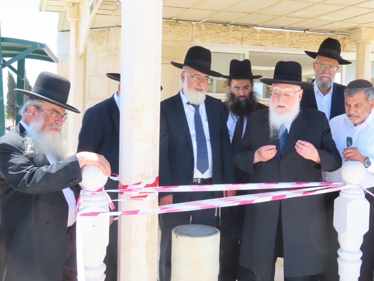 מעמד קבורת הגניזה באשדוד