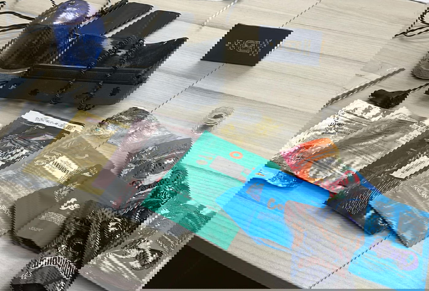 חלק מהחומרים שנמצאו