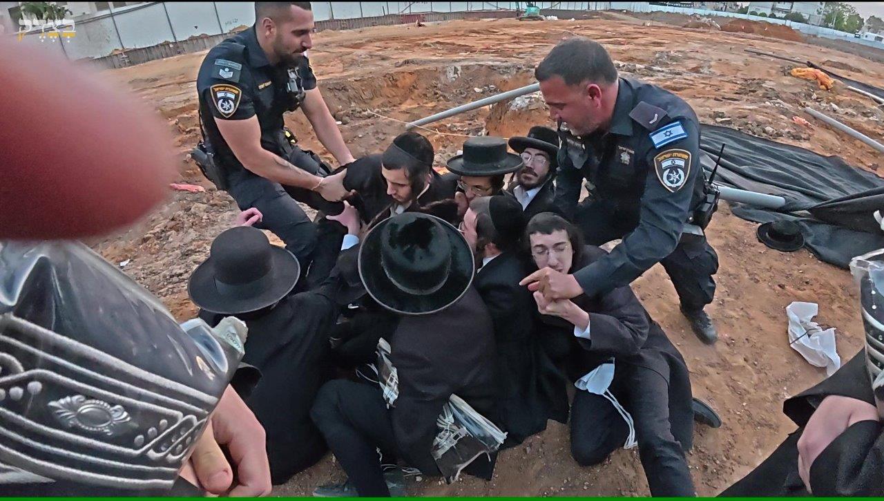 ההפגנות הסוערות ביהוד