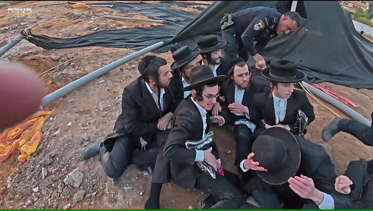 ההפגנות הסוערות ביהוד