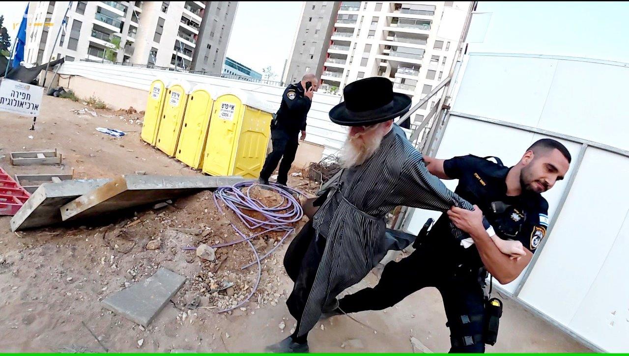 ההפגנות הסוערות ביהוד