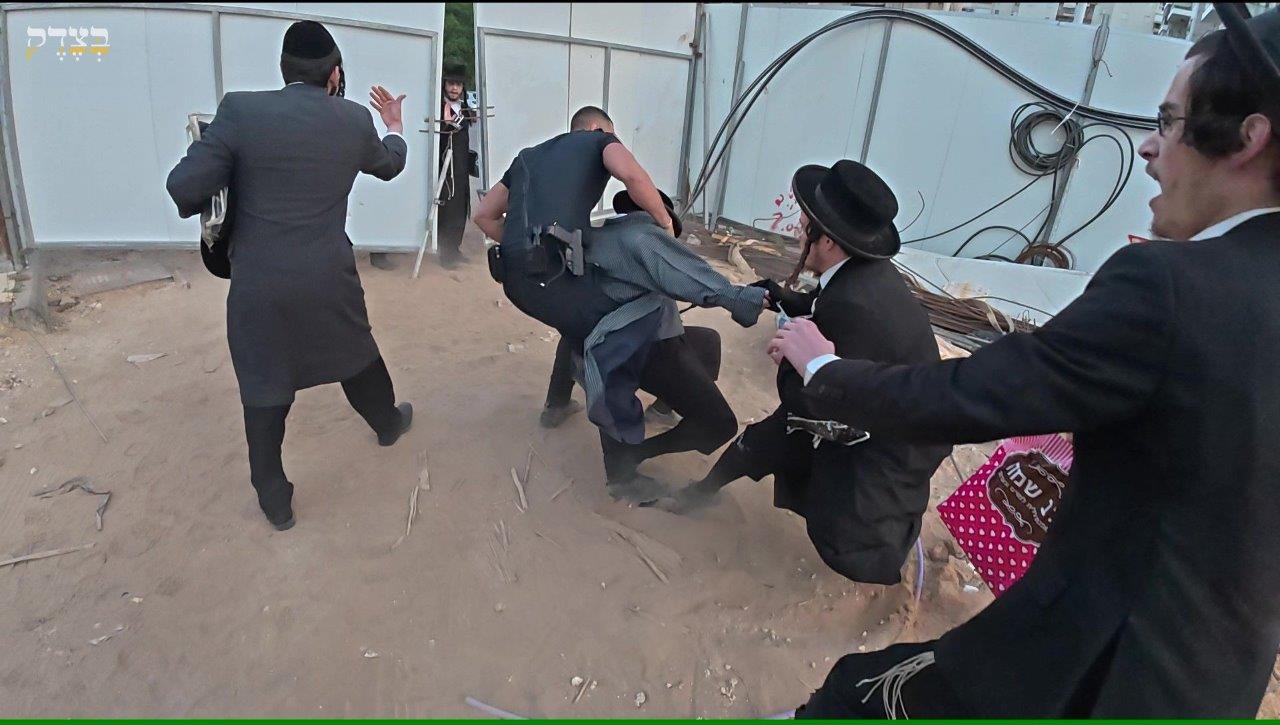 ההפגנות הסוערות ביהוד