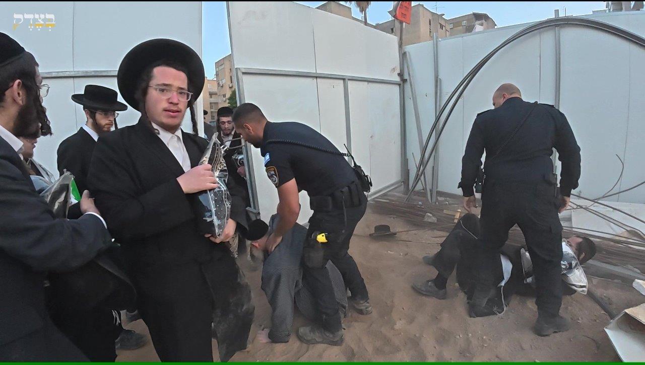 ההפגנות הסוערות ביהוד