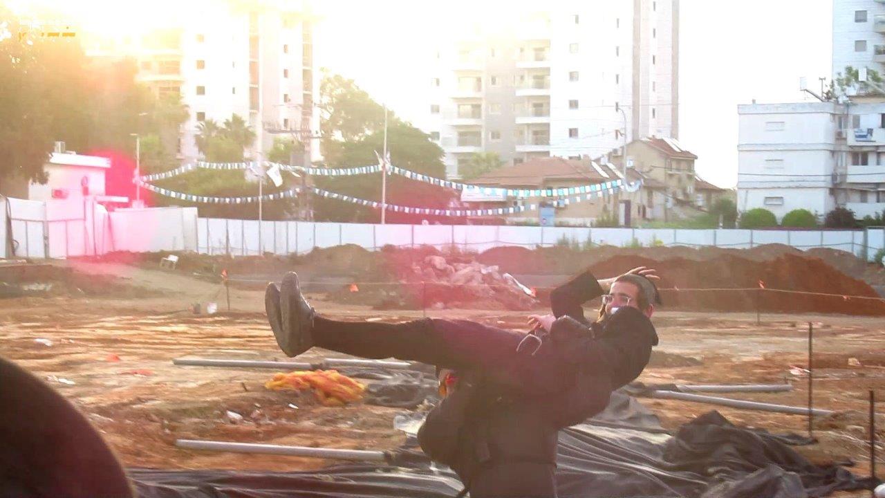 ההפגנות הסוערות ביהוד