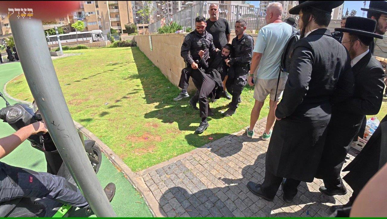 ההפגנות הסוערות ביהוד