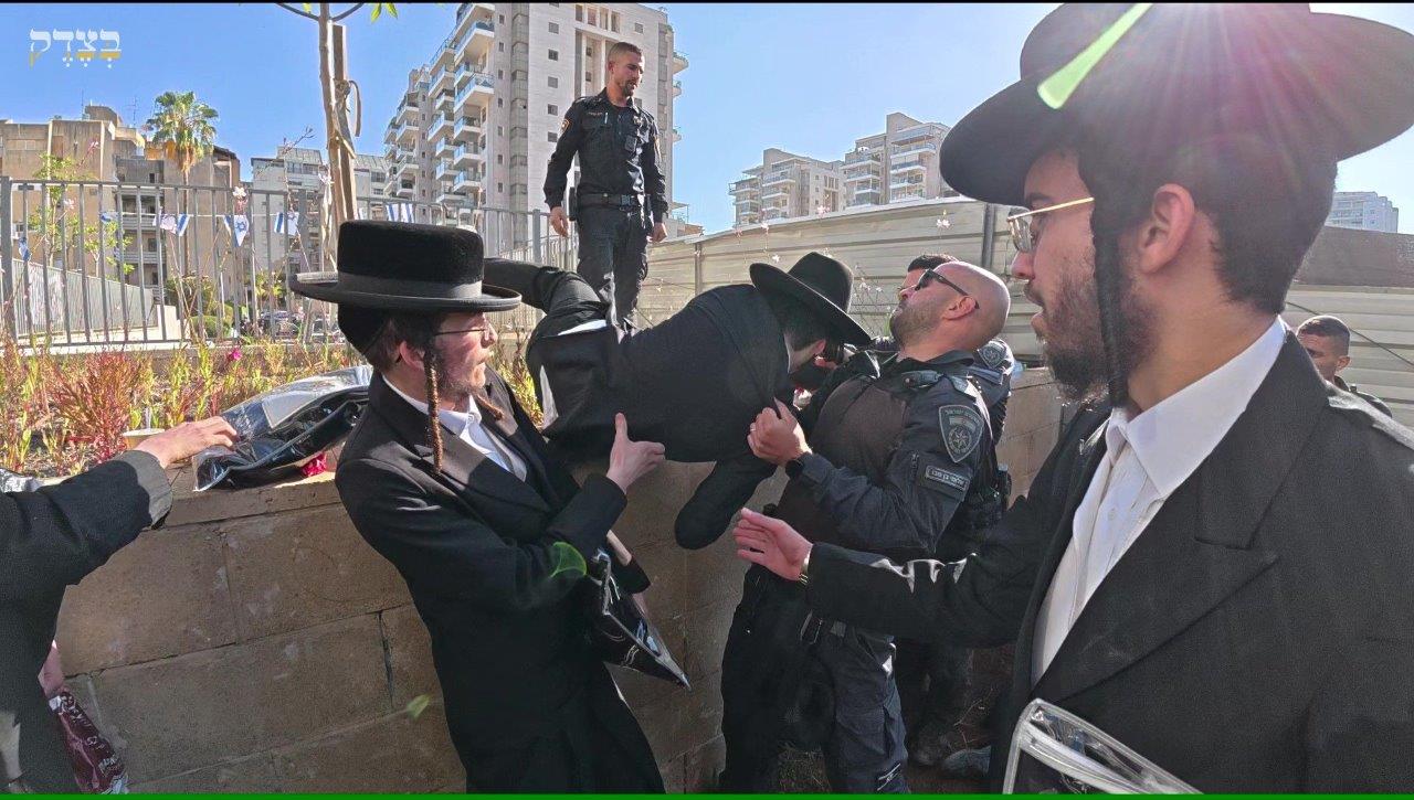 ההפגנות הסוערות ביהוד