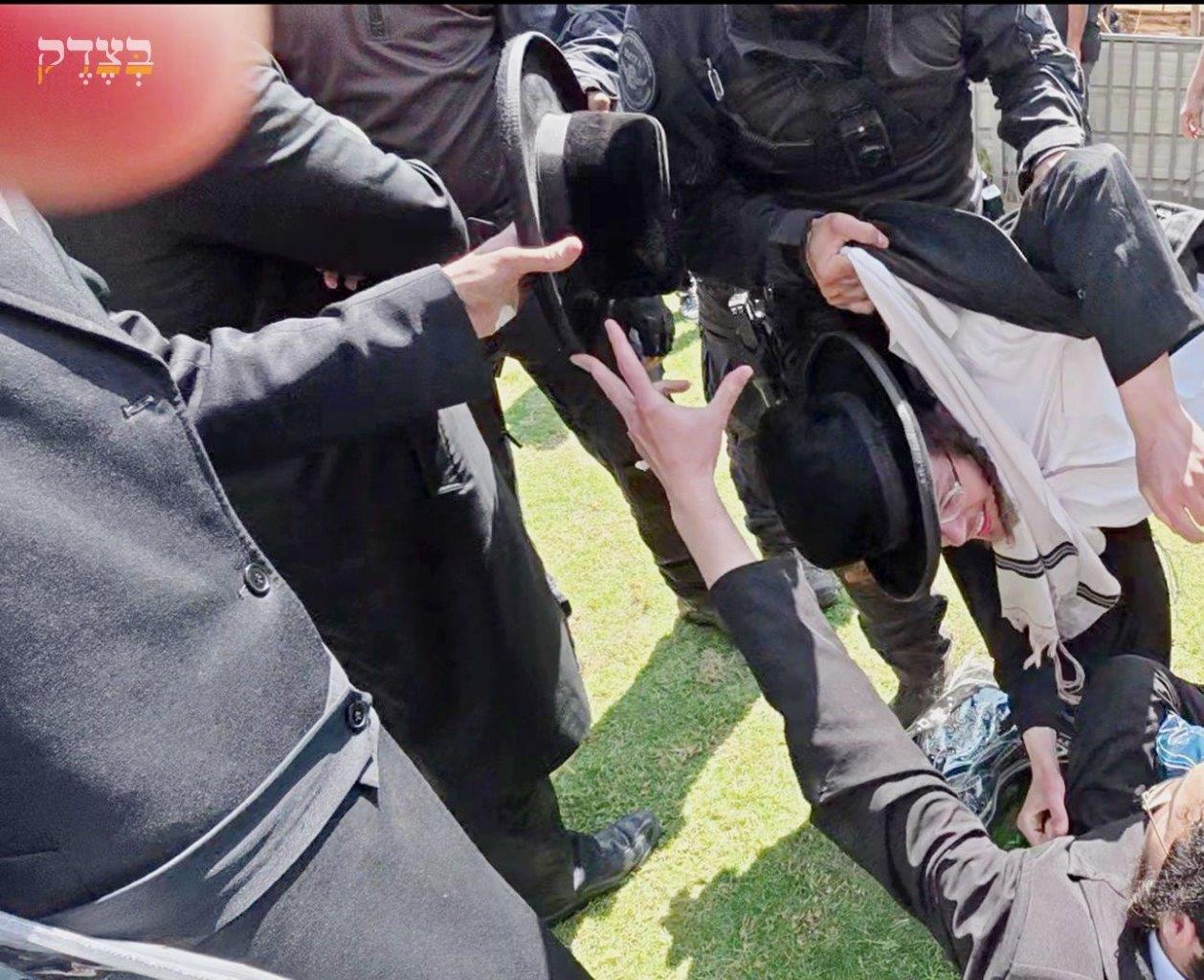 ההפגנות הסוערות ביהוד