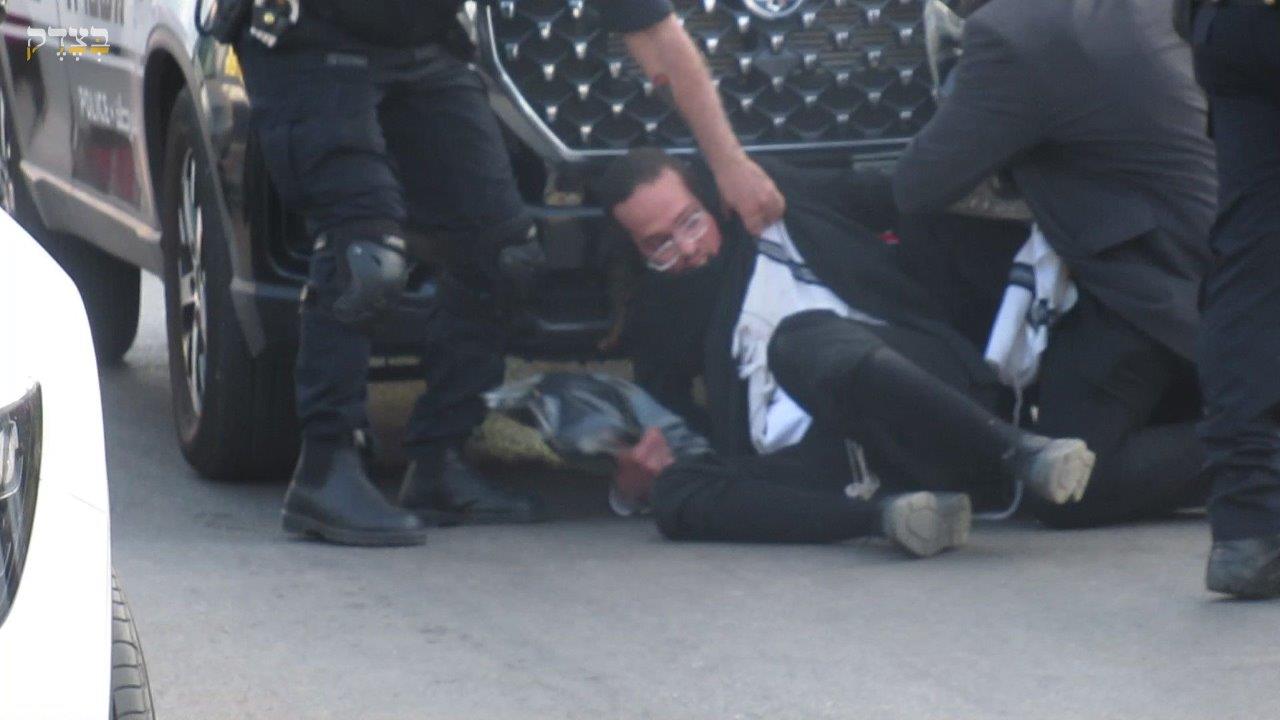 ההפגנות הסוערות ביהוד